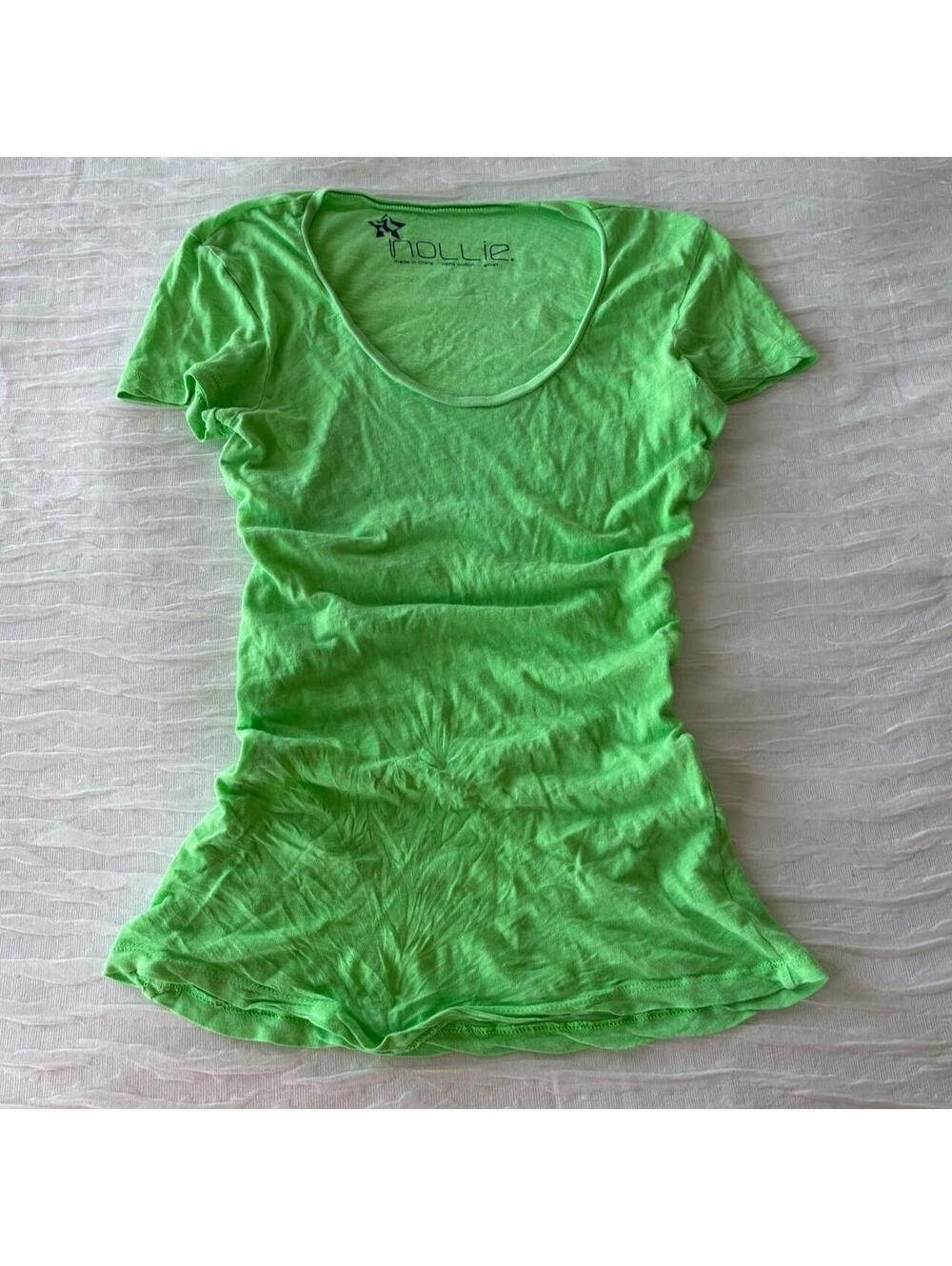 Inollie Women's Green Tshirt